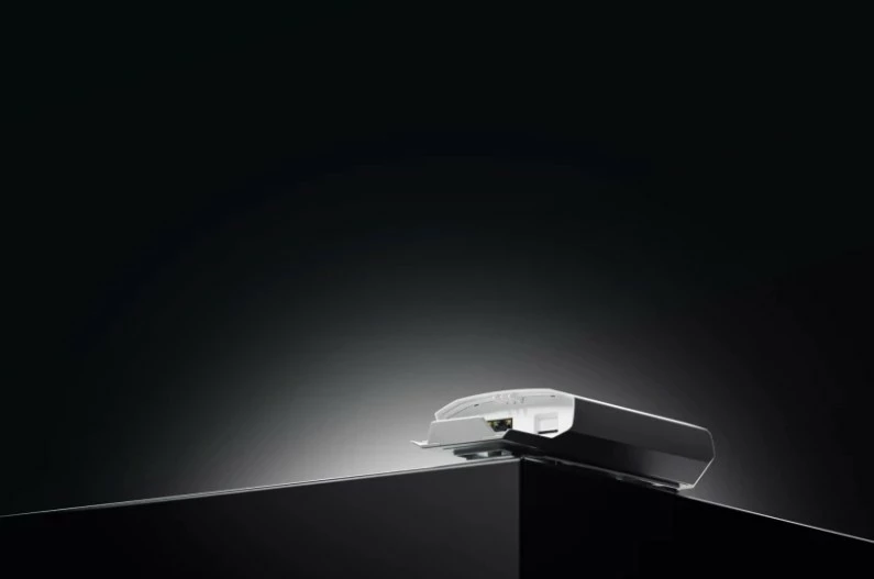 Zunanji 5G xDSL usmerjevalnik, 4 antene, bel TELTONIKA OTD500