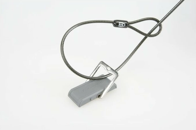 Pritrdilna točka Kensington Desk Mount, siva