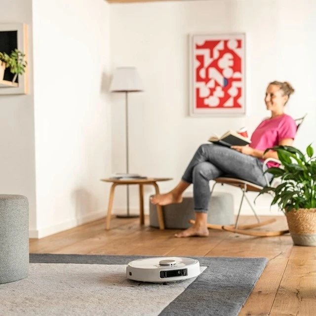 Robotski sesalnik KARCHER RCV 5 - bel