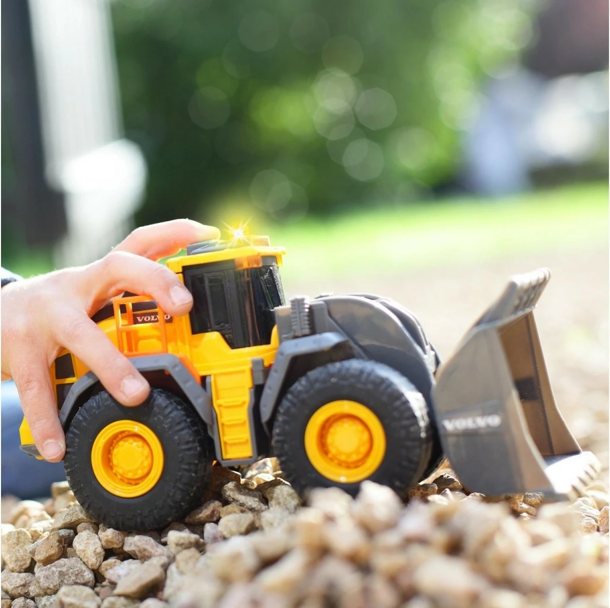 Buldozer z lučjo in zvokom, Volvo Dickie, 23 cm, rumen/črn/siv