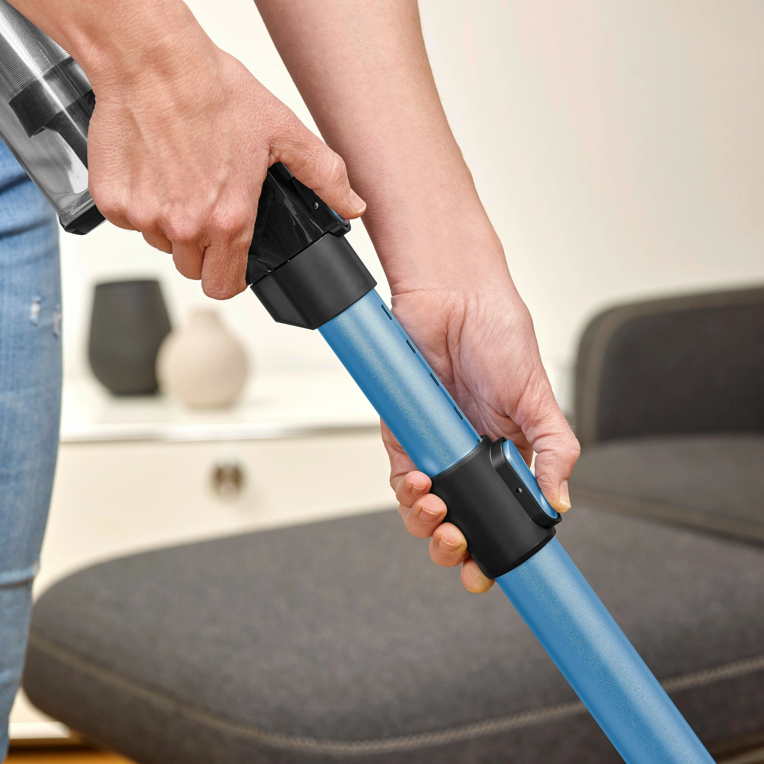 Brezžični sesalnik Severin HV 7151 S'Power Slim, moder