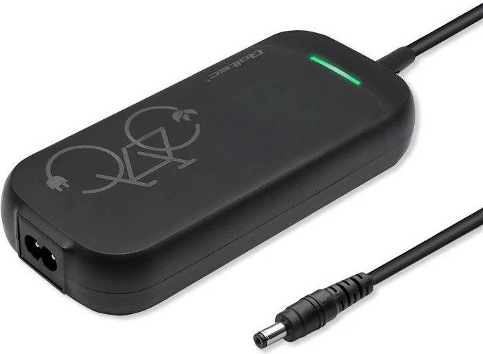 Polnilec za električno kolo Qoltec 50332, 42V 2A, črn