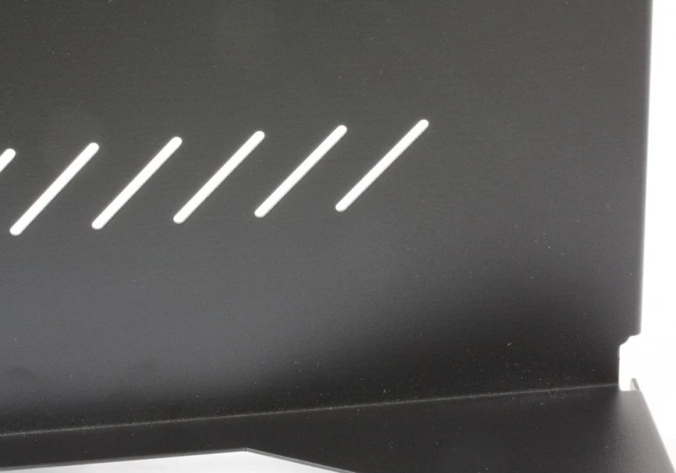 Polica za 19" ohišje, 1U 150 mm Techly 360882, z dvema montažnima točkama, perforirana, črna