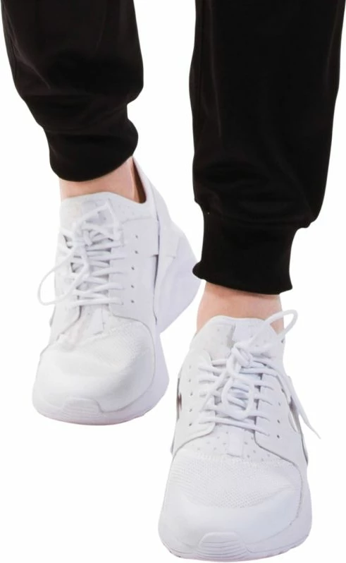 Trenerka Givova, črna