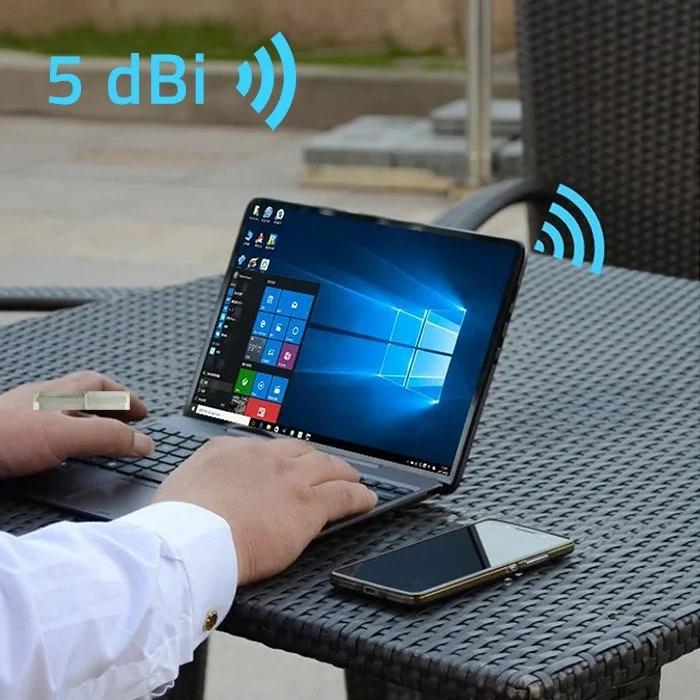 Omnidirekcijska zunanja antena Qoltec 57044 4G LTE, 5 dBi, jeklo