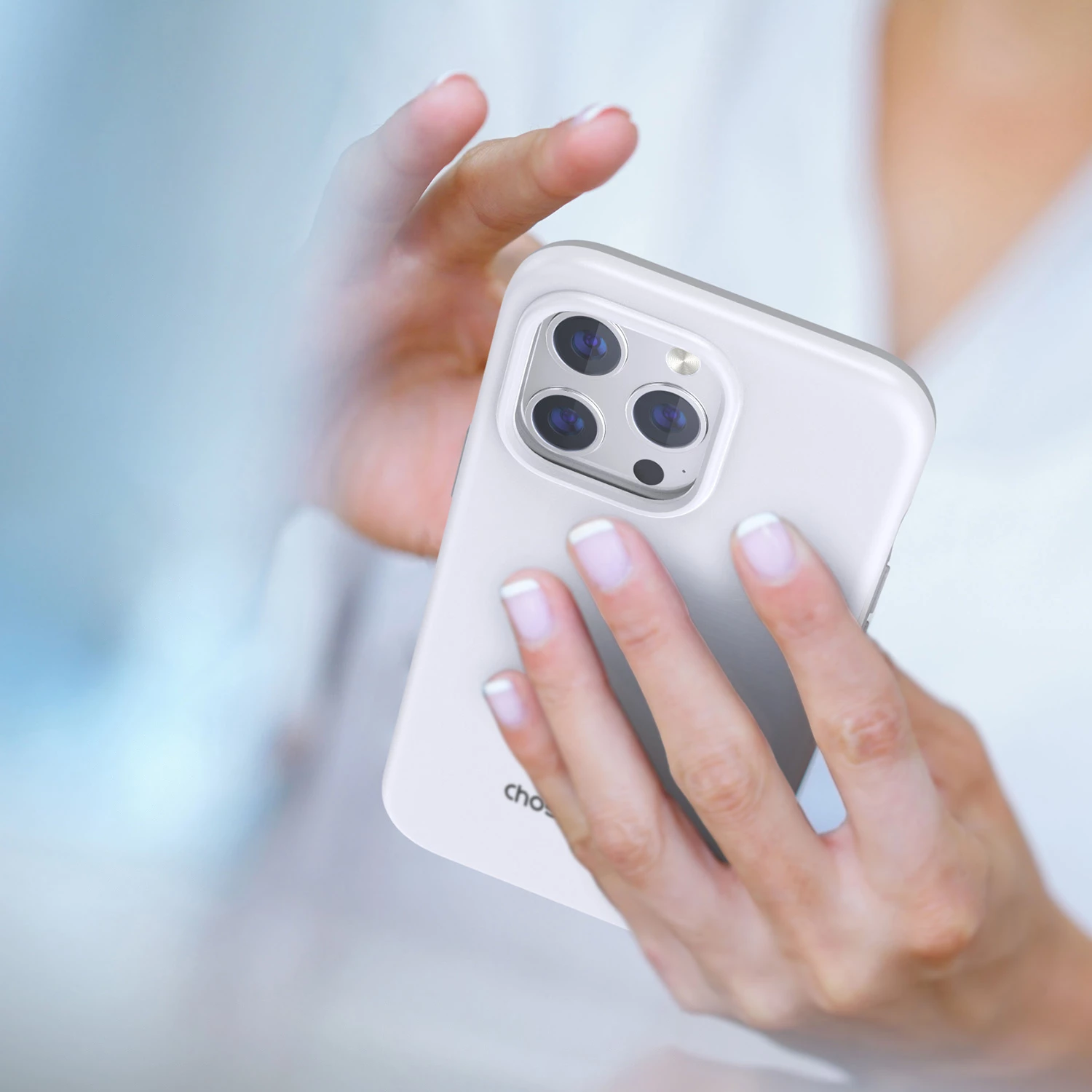 Ovitek za telefon MagSafe za iPhone 13 Pro Max Choetech PC0114-MFM-WH, bel