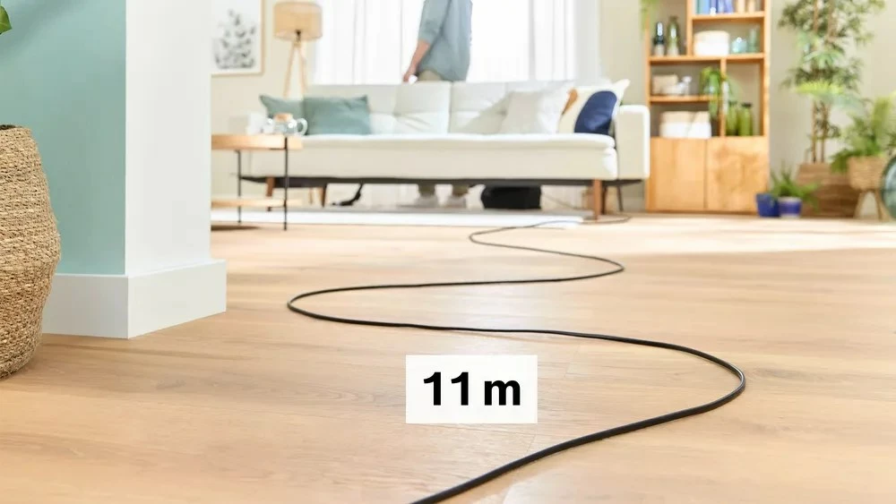 Sesalnik z vrečko, Bosch Serie 4 BGB41POW1, 850 W, črn