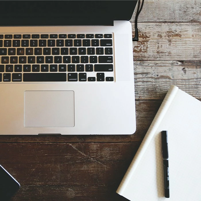 Polnilec za prenosnik 65W, 19V, 3.42A, 5,5x2,5 mm, Qoltec za Asus, črn