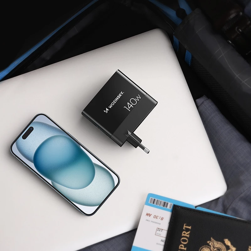 Stenski polnilec 140W, 3x USB-C, 2x USB-A, črn, Wozinsky CGWCB