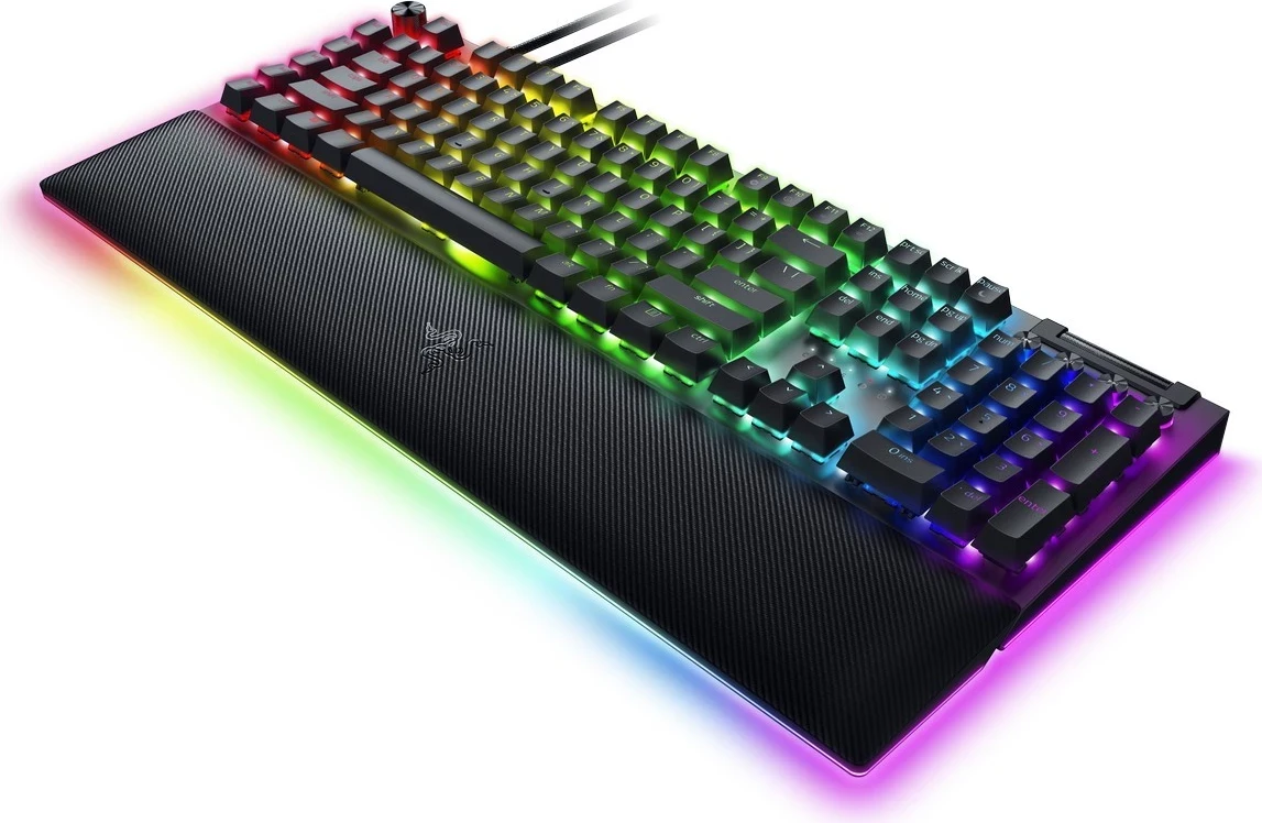 Mehanska igralna tipkovnica Razer BlackWidow V4 Pro, črna