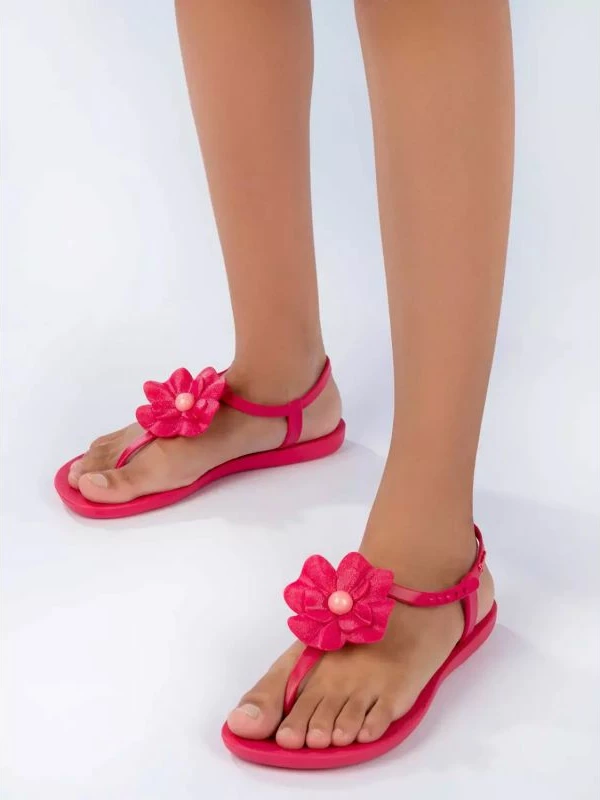 Sandali z vzorcem cvetja Ipanema, rdeči