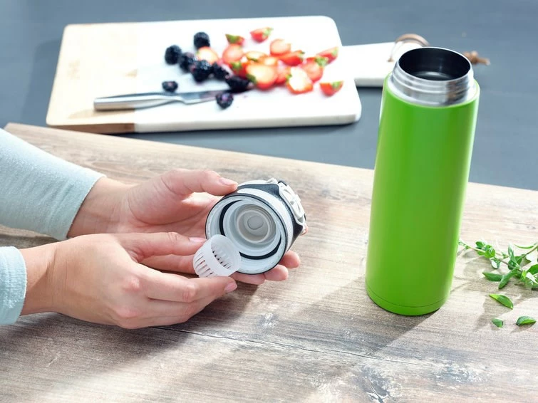 Termos za potovanje 600 ml, LEIFHEIT 3277, zeleno/črn