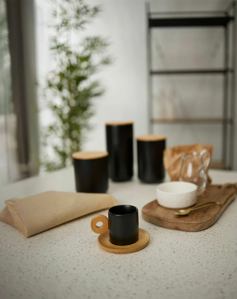 Set skodelic za espresso, porcelan črn, naravni bambus, 2 kosa, 20x14x7, Nordic