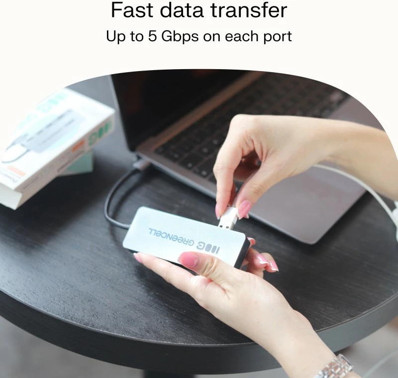 Razdelilec USB-C 4-v-1, Green Cell HUB-GC-C4A, 4x USB-A 3.0 do 5 Gb/s, vgrajen kabel 15 cm, srebrno/črn