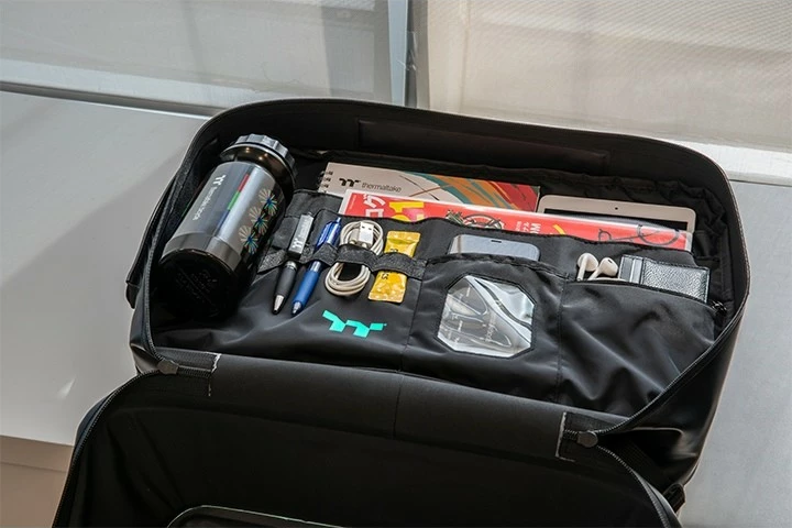 Nahrbtnik Thermaltake TT100, 20 L, TPU, črn