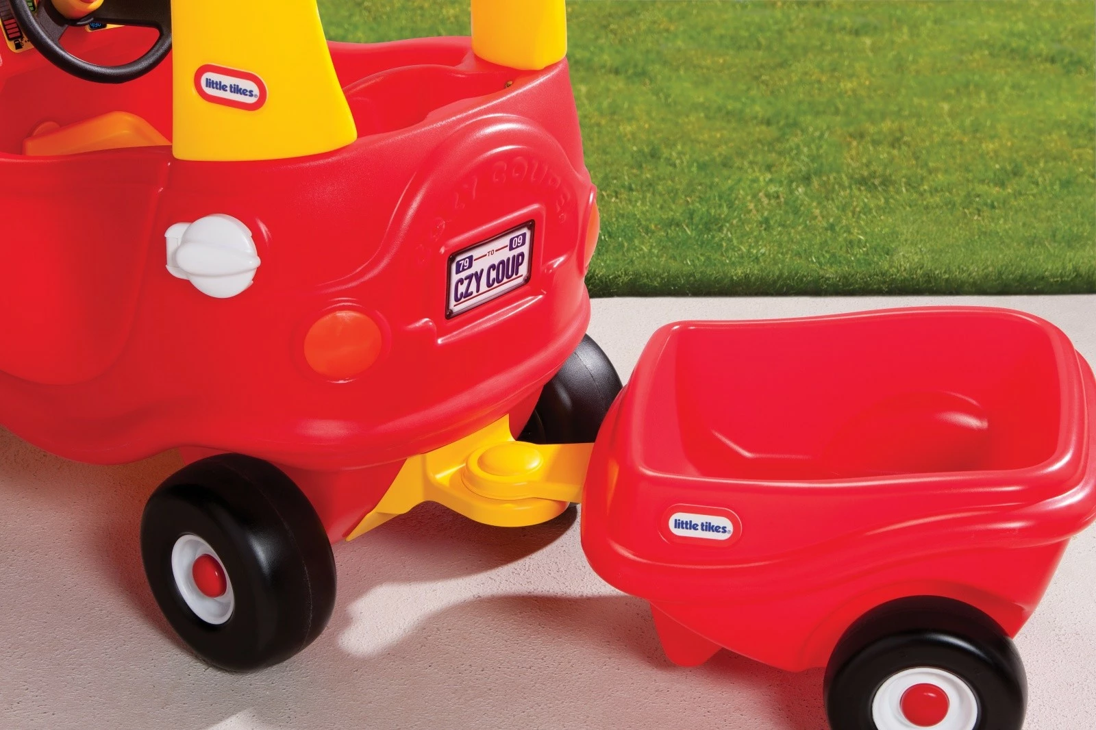 Igračna prikolica za Cozy Coupe, plastična, 2 kolesi, rdeča/rumena — Little Tikes 170324-PE13