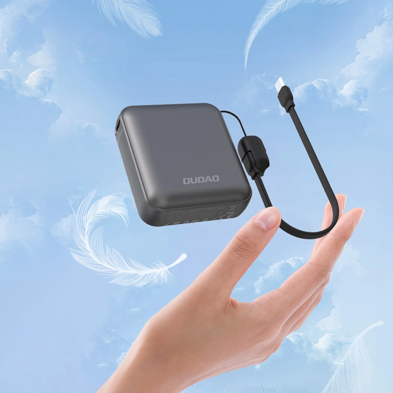 Powerbank 10000mAh, 22,5W, USB-C z vgrajenim kablom in obeskom Dudao K22+, siva