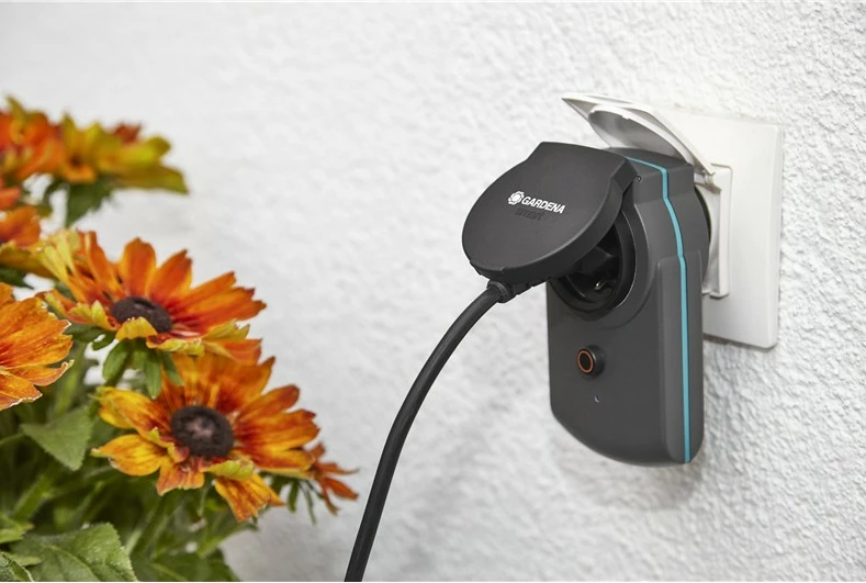 Pametni napajalni adapter za zunanjo uporabo GARDENA smart Power Adapter, 3 kosi, zeleno-siv