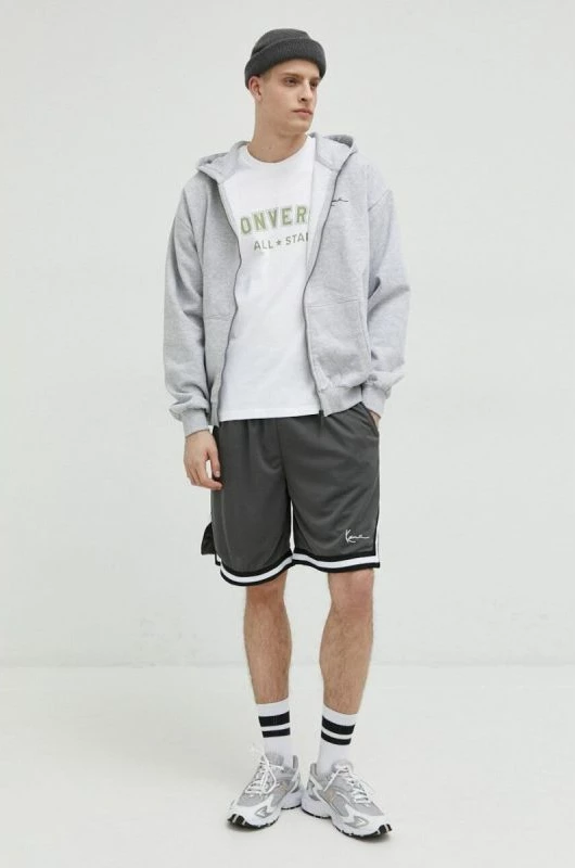 Duks Karl Kani, sivi