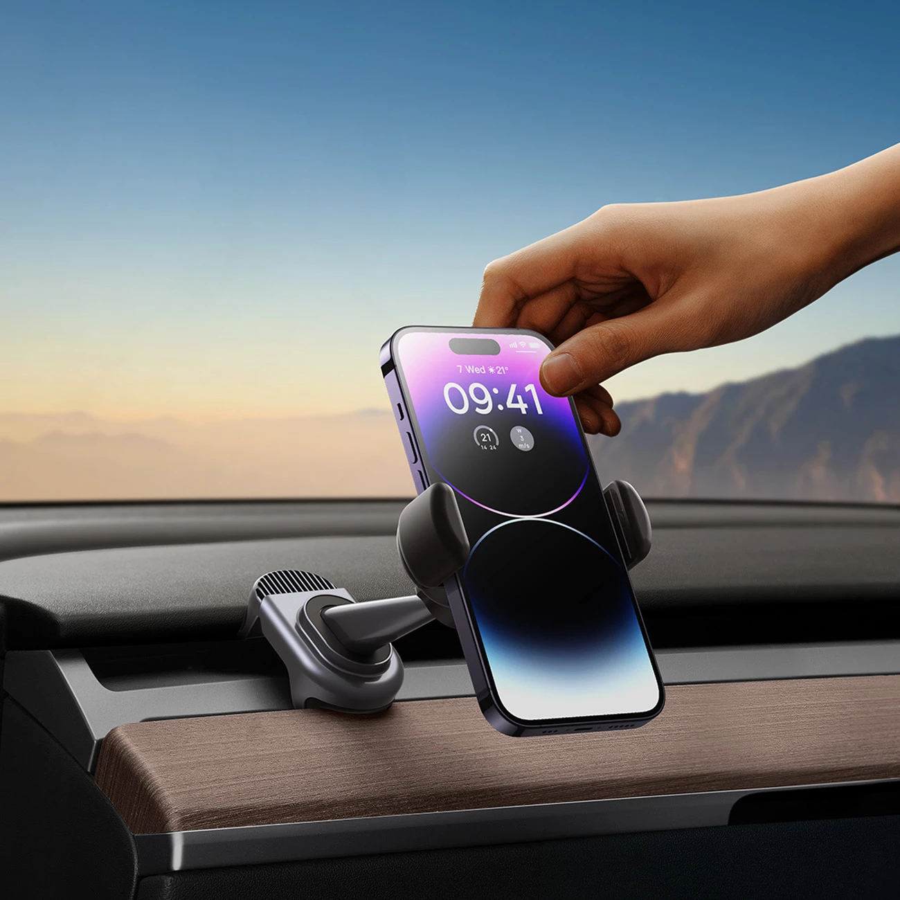 Električni nosilec za telefon za avto Baseus T-Space za Tesla Model 3/Y, s sončno ploščo, črn