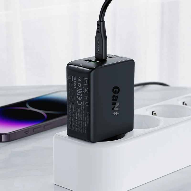 Hitri stenski polnilec Acefast A41, 65W, 2x USB-C / USB-A, črn