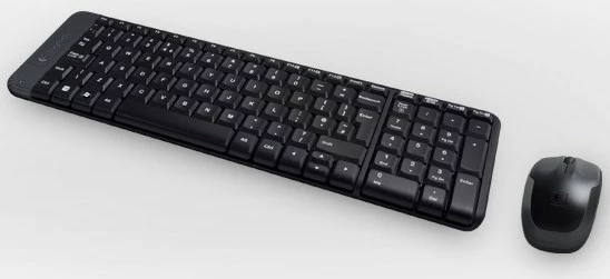 Komplekt tipkovnice in miške Logitech MK220, brezžični, USB, španski, črn