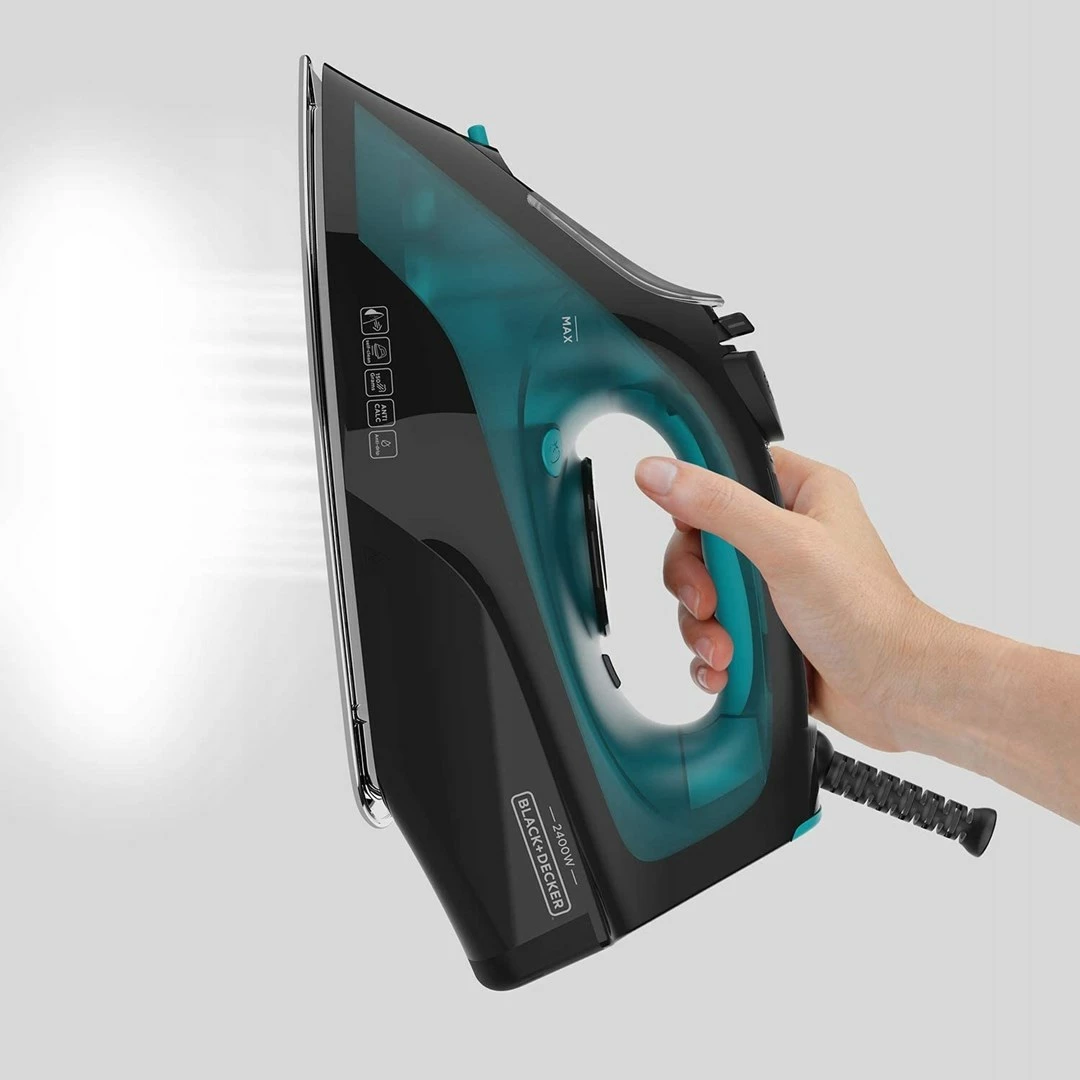 Parni likalnik Black+Decker BXIR2403E, 2400 W, zelen