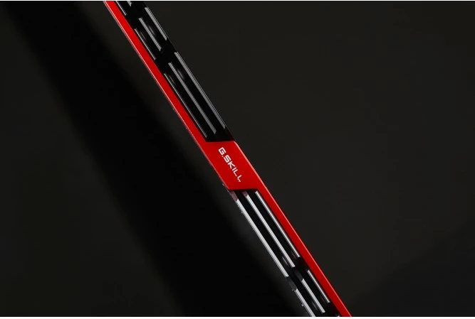 RAM memorija G.Skill Trident Z 32GB (2x16GB) DDR4 3200MHz CL16, črno/rdeč