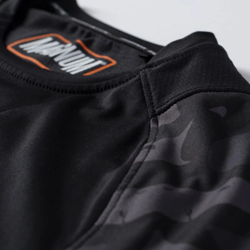 Majica za moške Magnum, črna