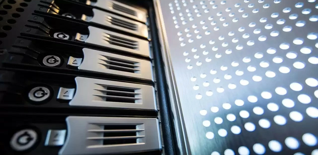 Trdi disk za NAS Western Digital Red WD142KFGX, 14 TB, 7200 RPM, 512 MB, 3,5", Serial ATA III