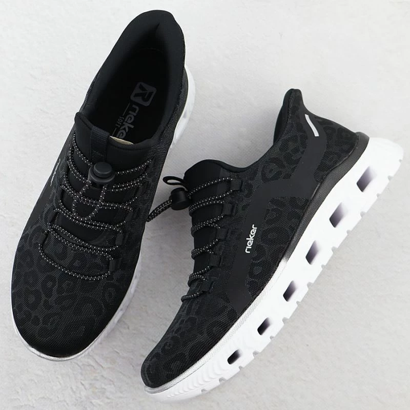 Lifestyle čevelj za ženske Rieker, črni