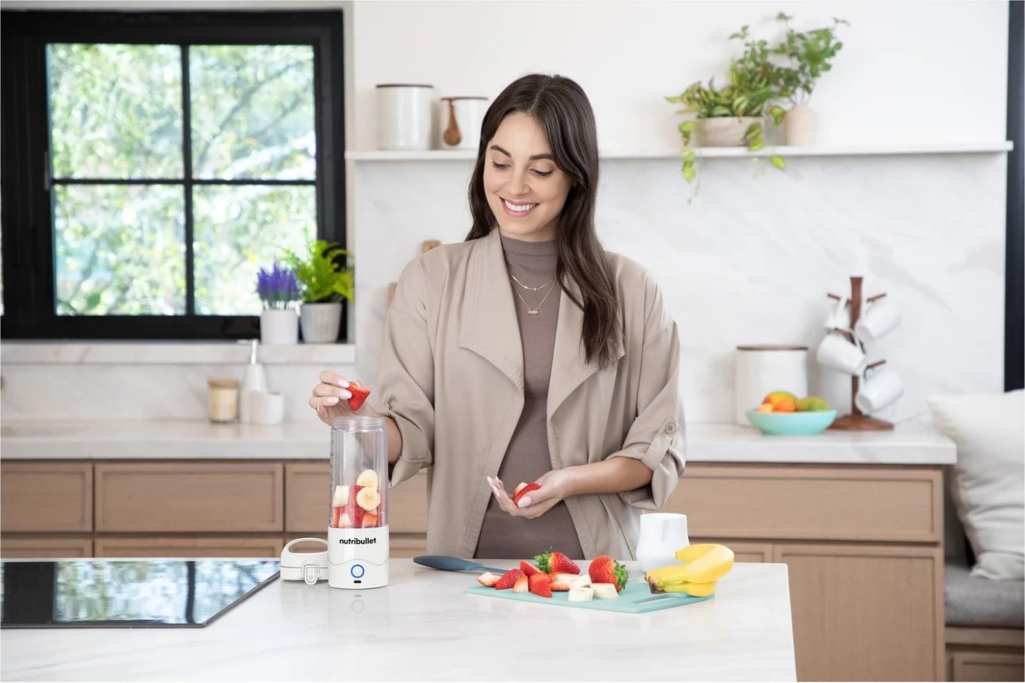 Prenosni mešalnik NutriBullet NBP003W, bel