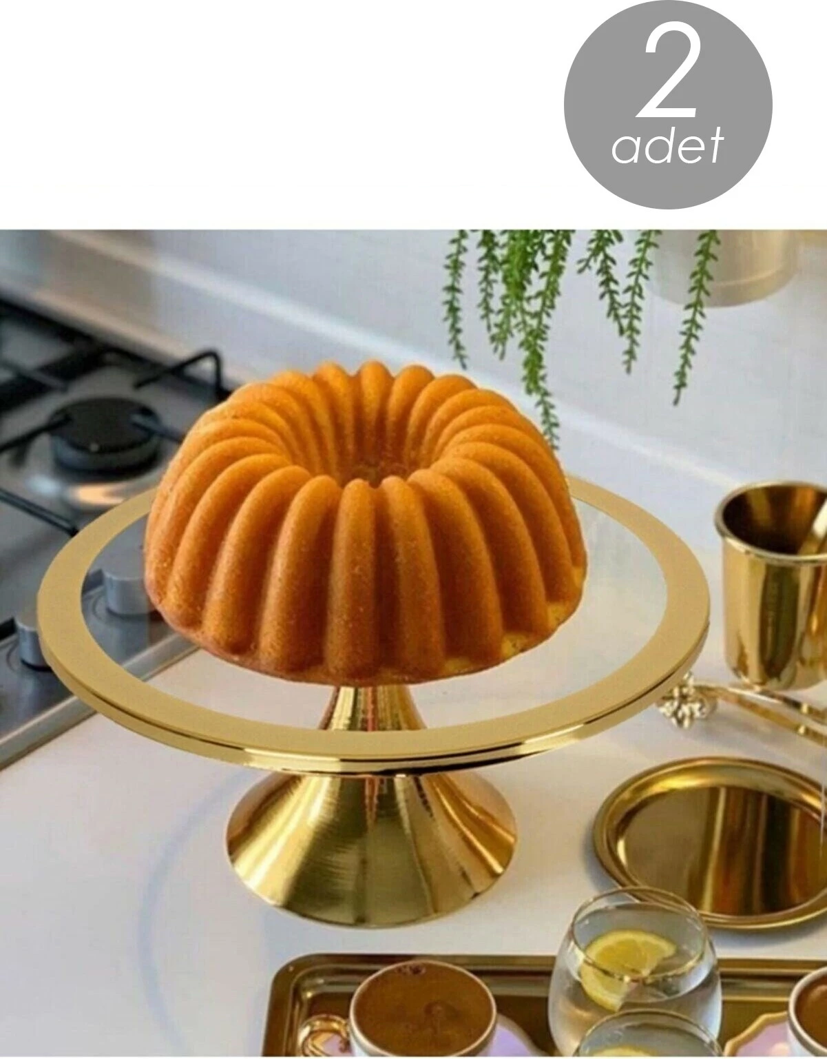 Pladenj za serviranje tort, set 2 kosa, zlata barva, Hermia Concept