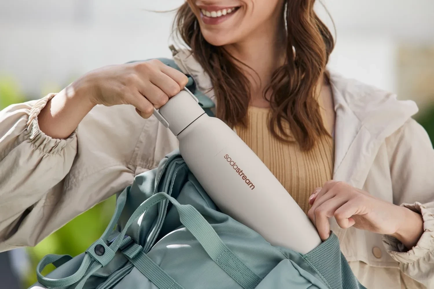 Steklenica za gazirane pijače 900 ml, bež - Sodastream Fizz&Go