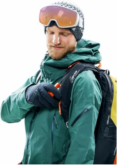 Športna nahrbtnik, Deuter, turmeric/črn