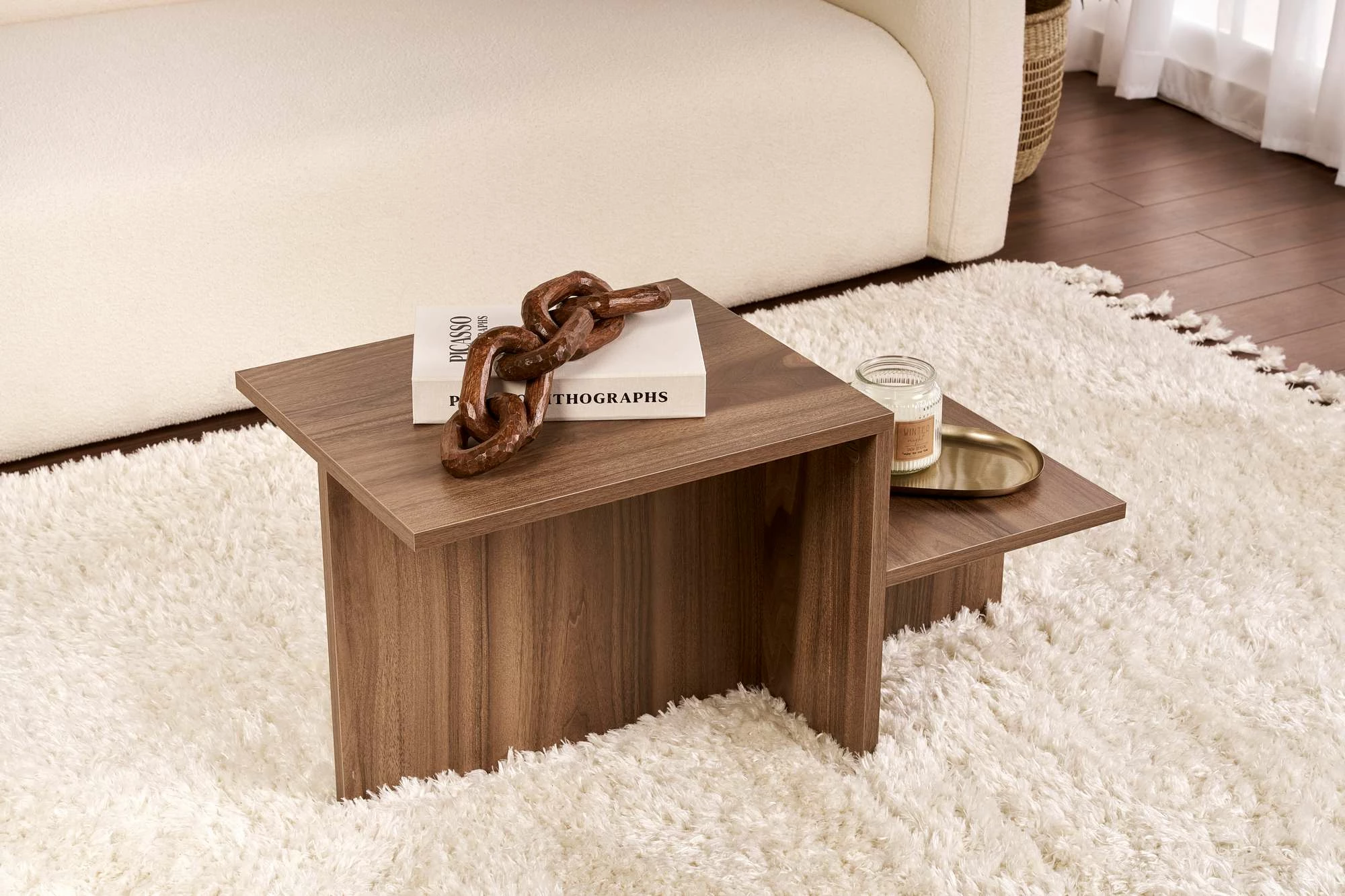 Kavna mizica Nordure Harmony, oreh