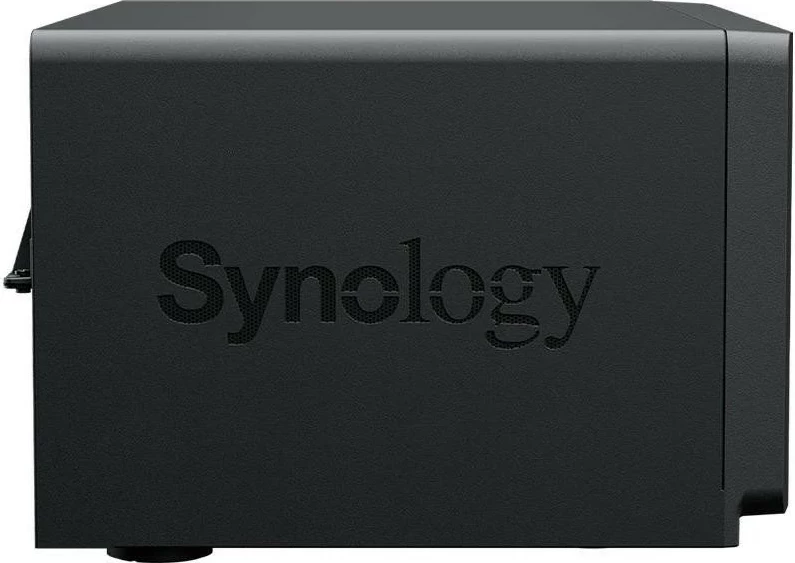 Napredno NAS Synology DS1825+, 8 GB RAM, 10 ležišč za trde diske, M.2 NVMe, črn