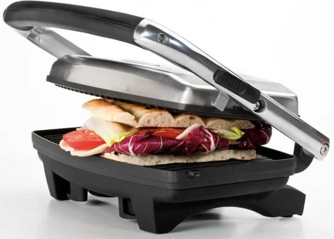 Kontaktni žar Toast & Grill Slim 1911, 1000 W, srebrno-črn — Ariete