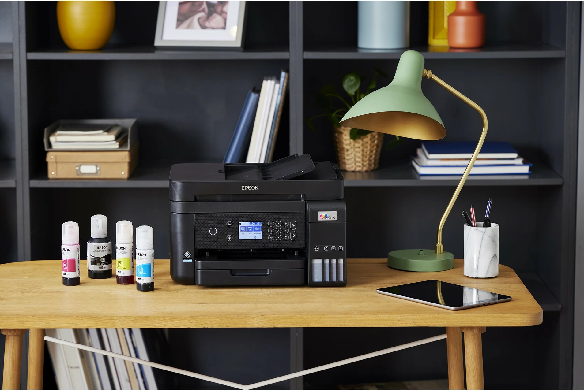 Multifunkcijski tiskalnik Epson EcoTank ET-3850, barven, A4, Wi‑Fi, LCD, črn