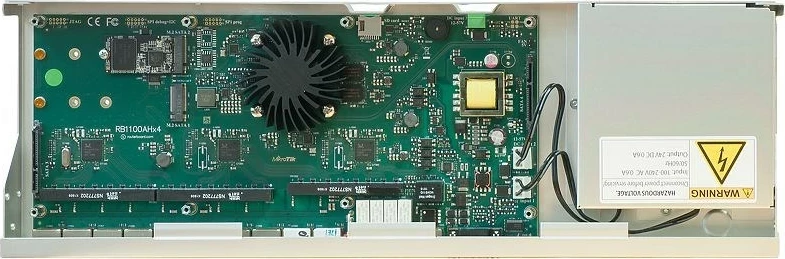 Mrežna ohišje MikroTik RB1100AHx4 Dude Edition, 4 jedra, SSD, srebrna
