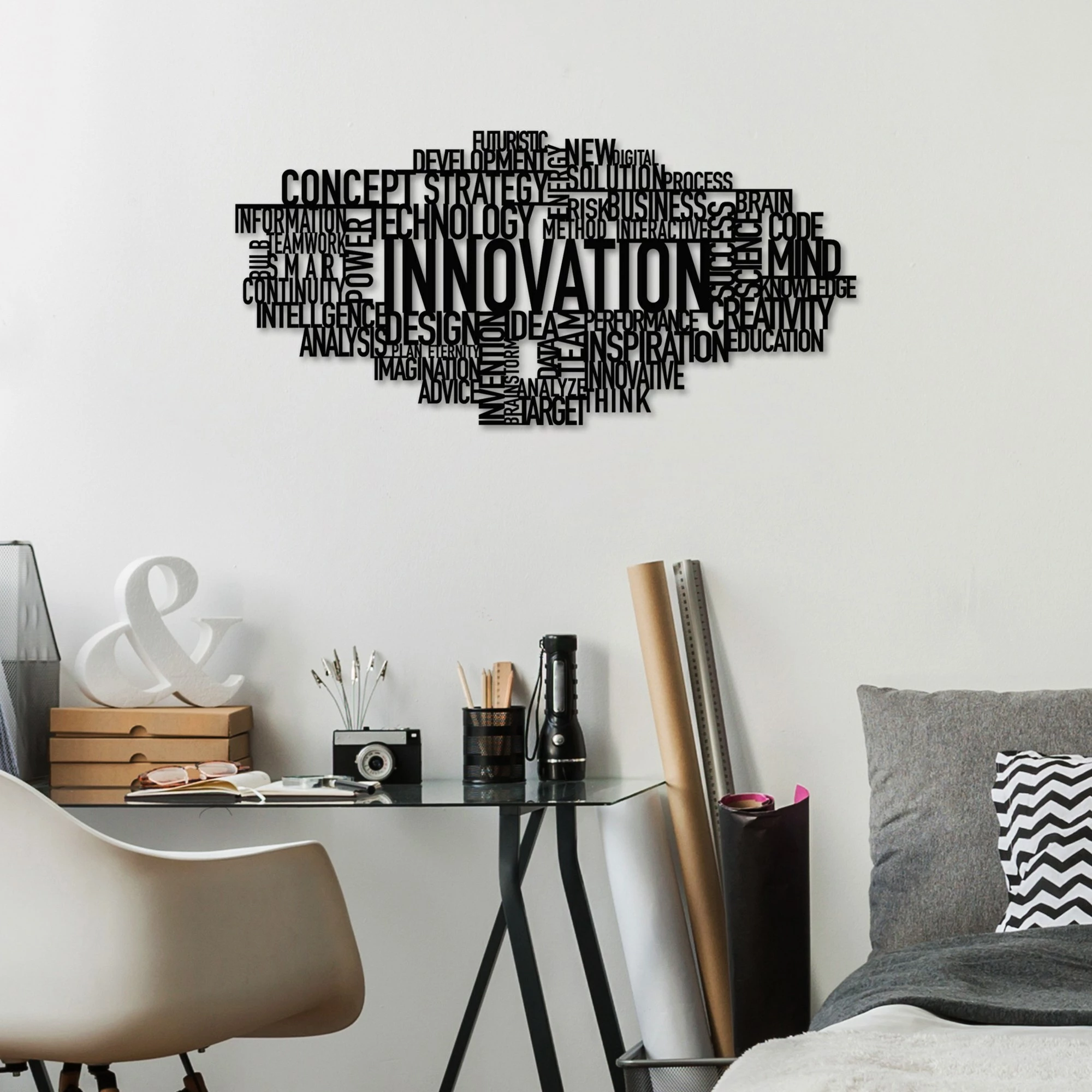 Kovinski stenski dekor Wallity Innovation, črn, 86 x 41 cm