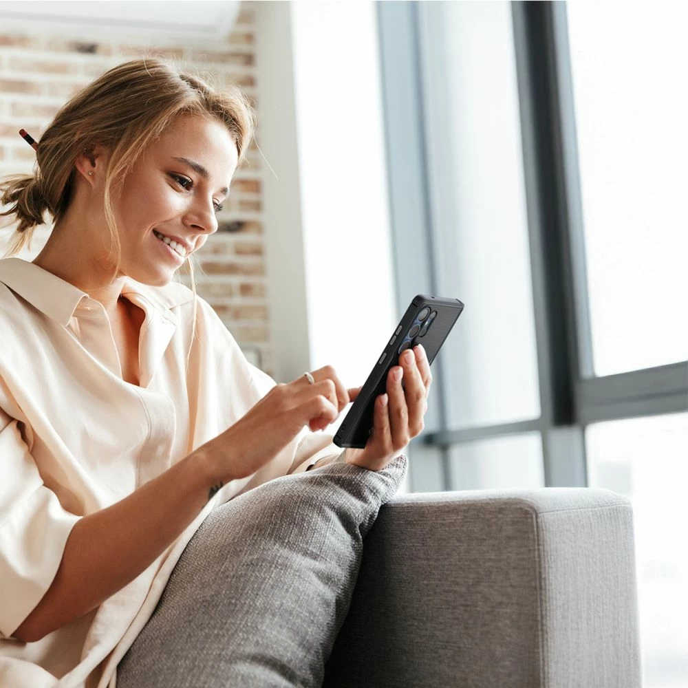 Zaščitni ovoj Core Armor Mag za Samsung Galaxy S25 Ultra, črn