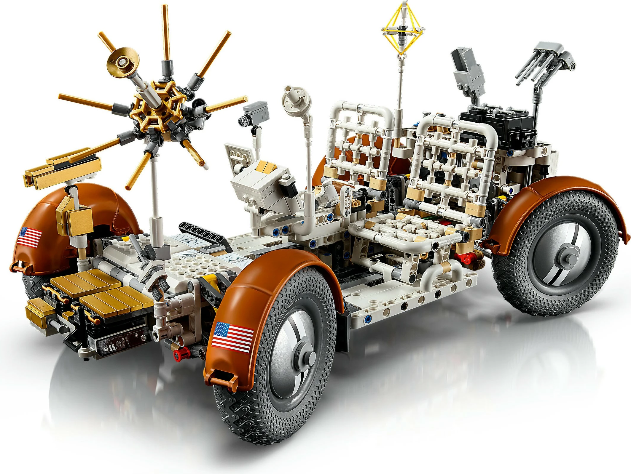 Model lune LEGO Technic NASA Apollo Lunar Roving Vehicle 42182, večbarven