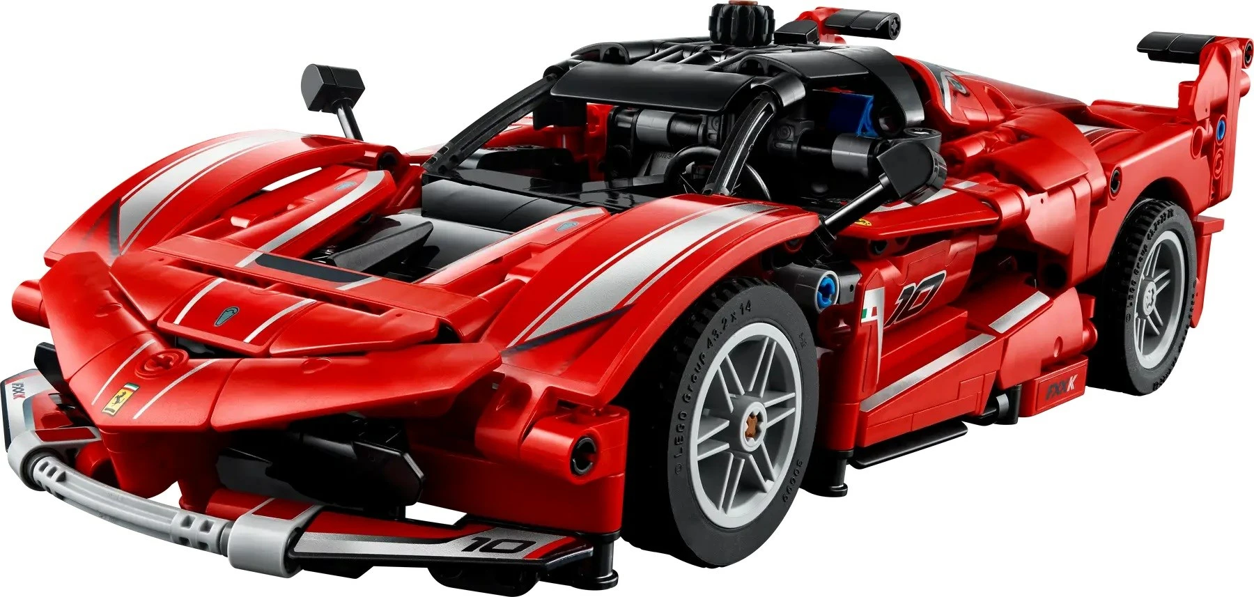 Detajiran model Ferrari FXX K, LEGO Technic 42212, 897 kosov, rdeč