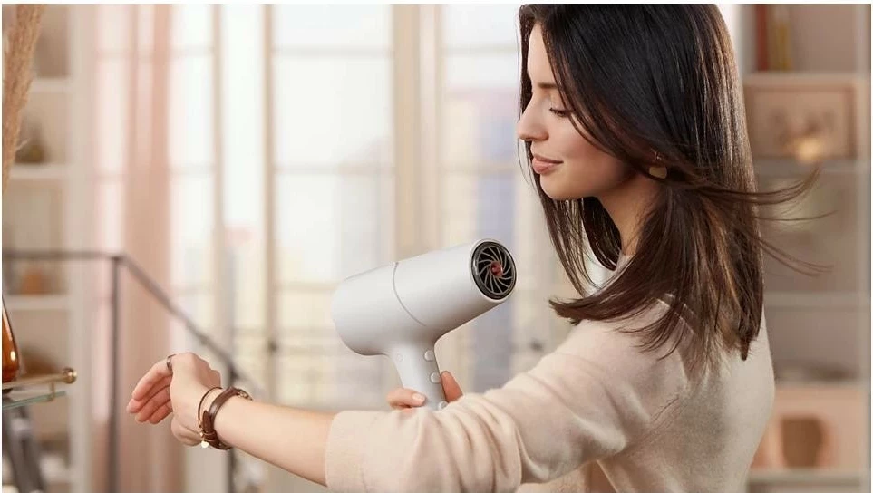 Sušilec za lase, 2100 W, bel — Philips BHD501/00