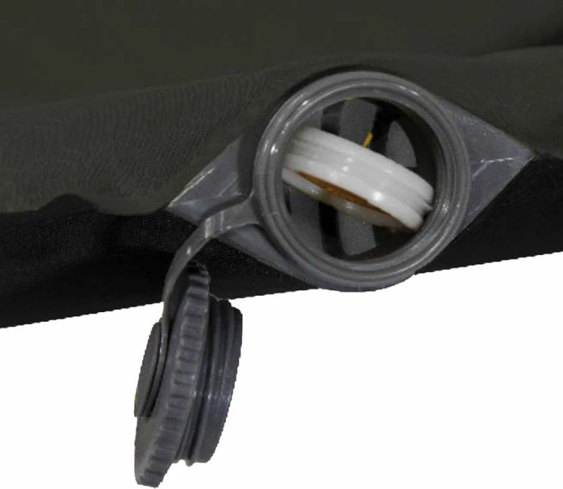 Samonapihljiv podložek High Peak Kodiak L 195x60x8, črn