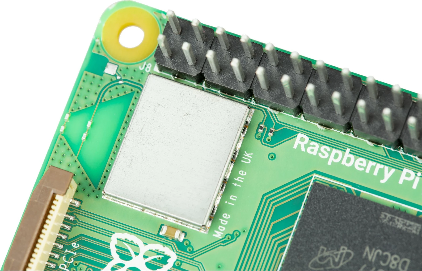 Mini računalnik Raspberry Pi 5, 16GB RAM, ARM Cortex-A76, zelen