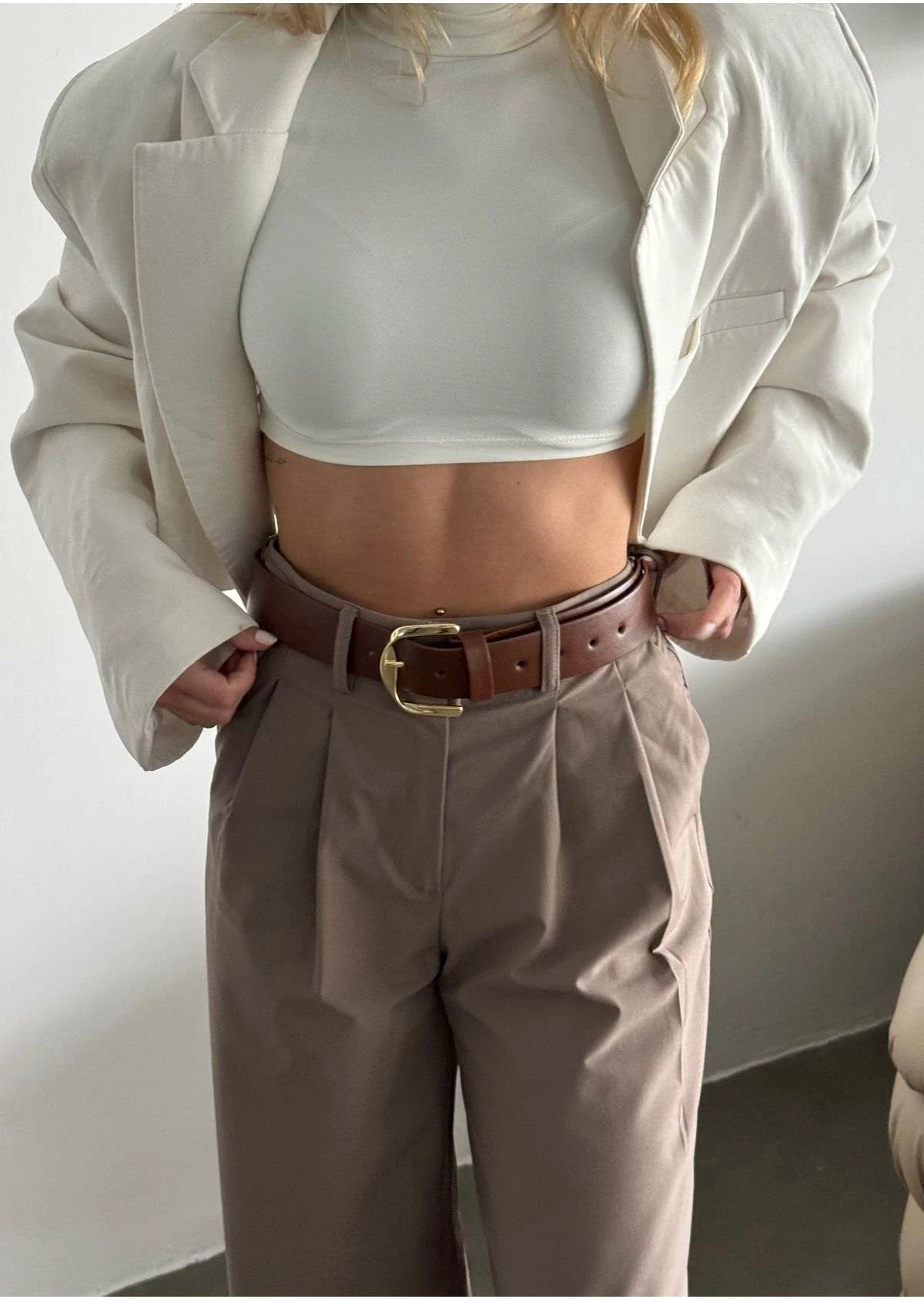 Pas Jumeon BELT-K01X, rjave barve