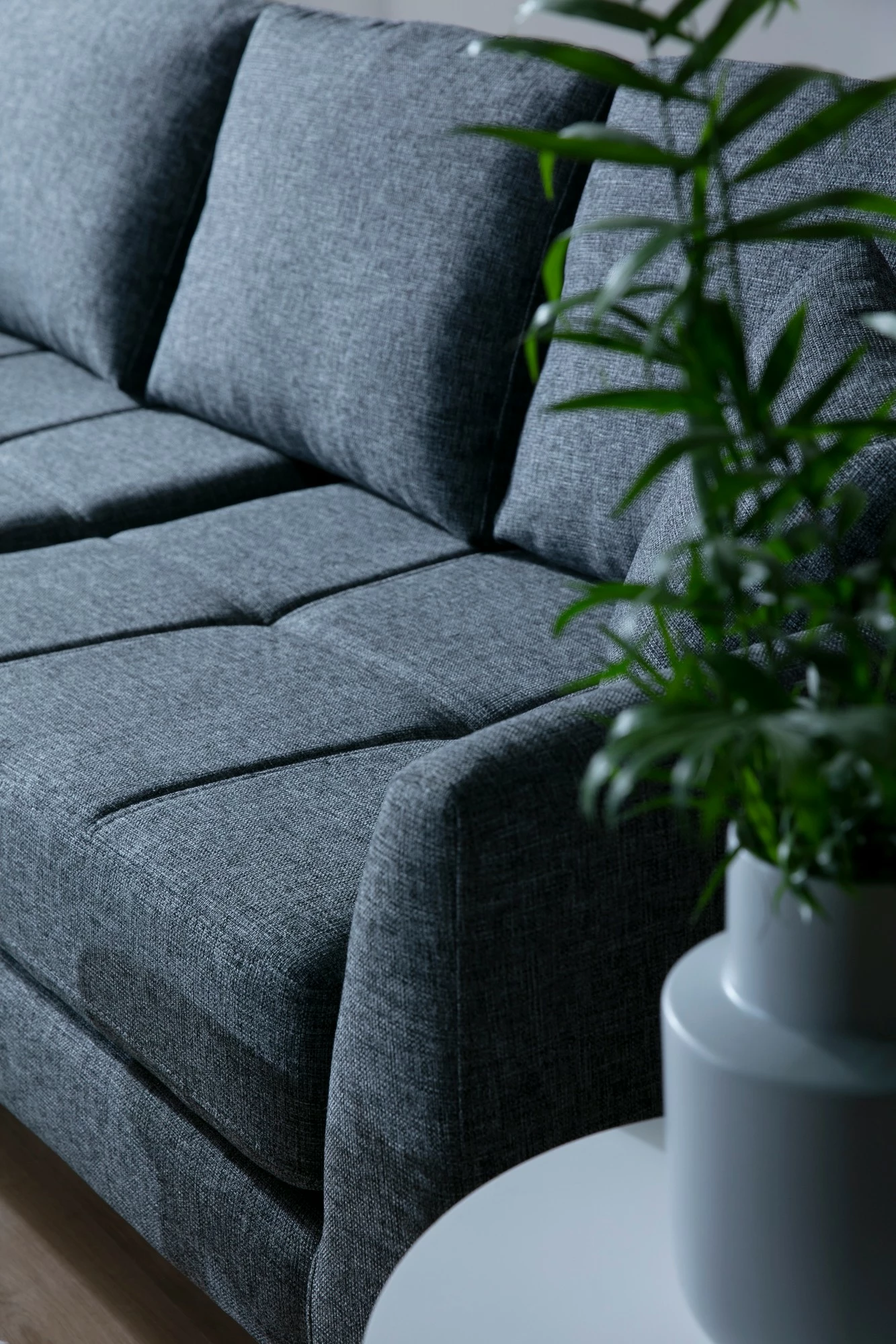 Kotni kavč, Atelier del Sofa Tempo levo (3+3R), temno siva