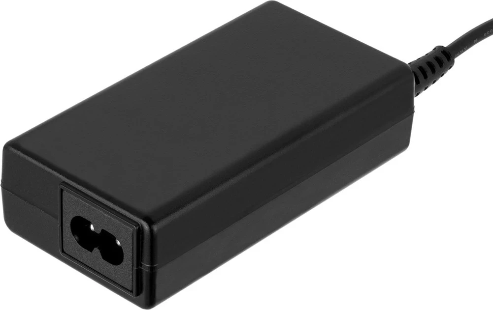 Univerzalni polnilec za prenosnik, Akyga AK-NU-12, črn